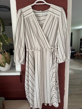 Calvin Klein White and Gray Striped Wrap Midi Dress with Tie Waist
